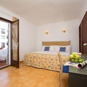 Habitación con 2 Camas Individuales